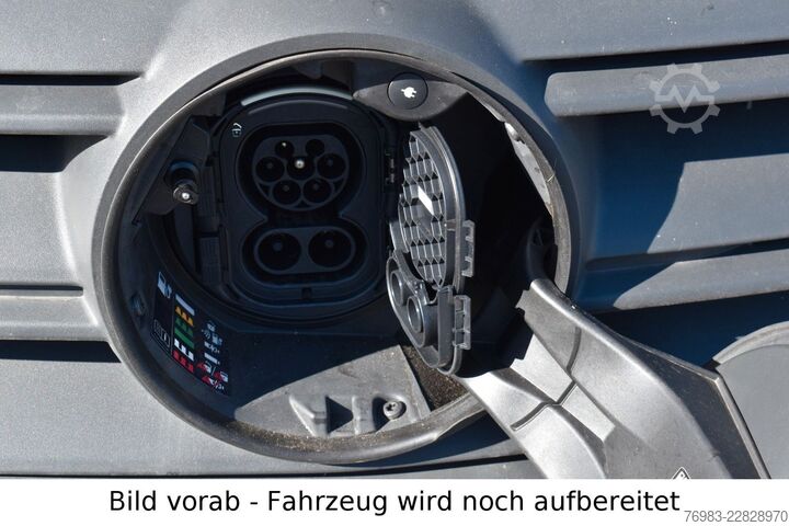 Komercijalno vozilo sa visokim krovom MERCEDES-BENZ eSprinter 314 PRO 56 kWh Sprinter Kasten Kamera