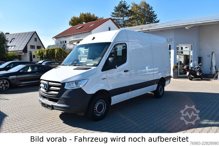 Furgon blaszak MERCEDES-BENZ eSprinter 314 PRO 56 kWh Sprinter Kasten