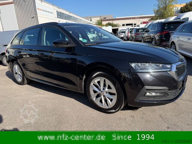 Minibus SKODA Octavia Combi Ambition