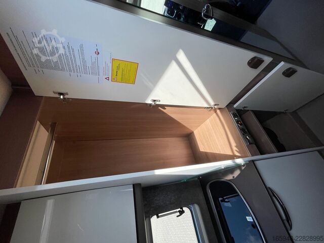Camping-car semi-intégré BÜRSTNER 644 G LYSEO FREISTAAT TD HL | *wenig KM*3,85t*