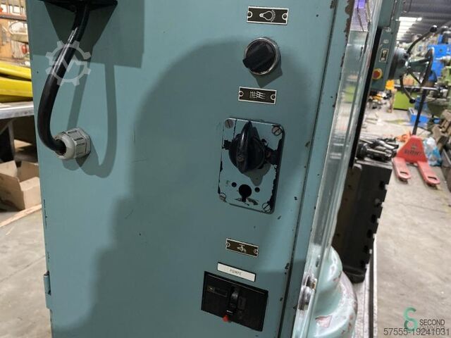 Masina de gaurit MAS