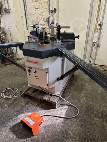 Corner crimping machine Elumatec EP 124