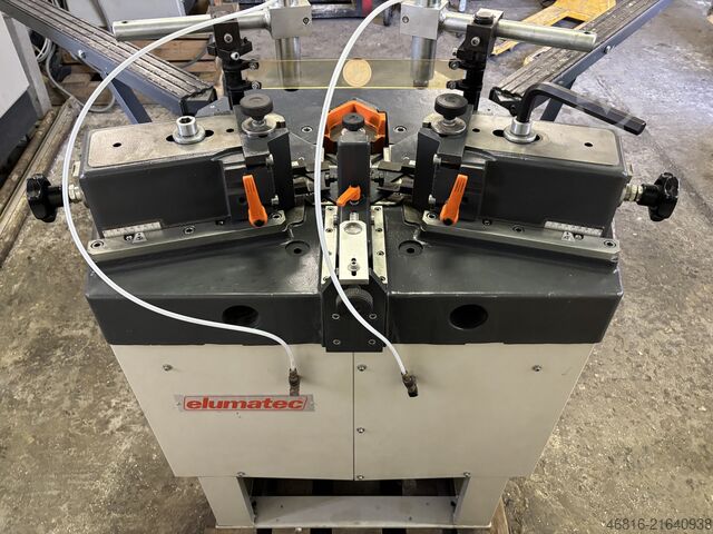 Corner crimping machine Elumatec EP 124