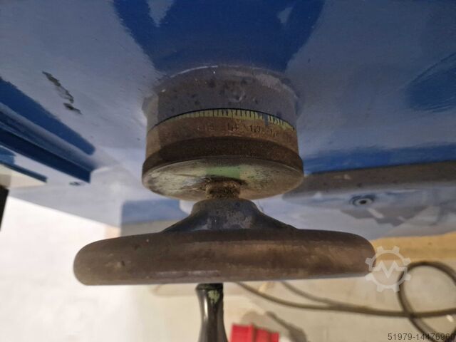 Sharpening machine for moulding heads TOS Svitavy Svitavy