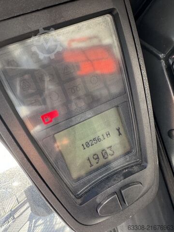 Treibgasstapler Linde H30T-02