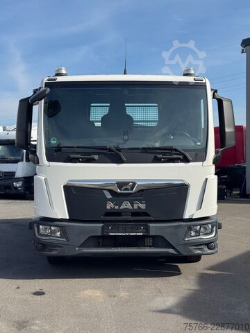 Háromirányú billenő teherautó MAN TGL 8.220 / 2 x AHK / 3 SITZE