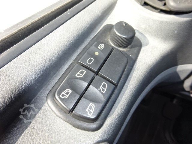 Φορτηγό πλατφόρμα με μουσαμά MERCEDES-BENZ 1018 Atego II 4x4 Pritsche/ Plane Standhzg