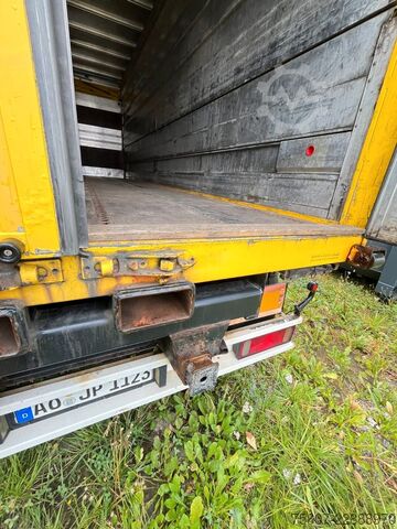 Ρυμουλκούμενο ποτών  Schwenkwand Getränke Stapleraufnahme