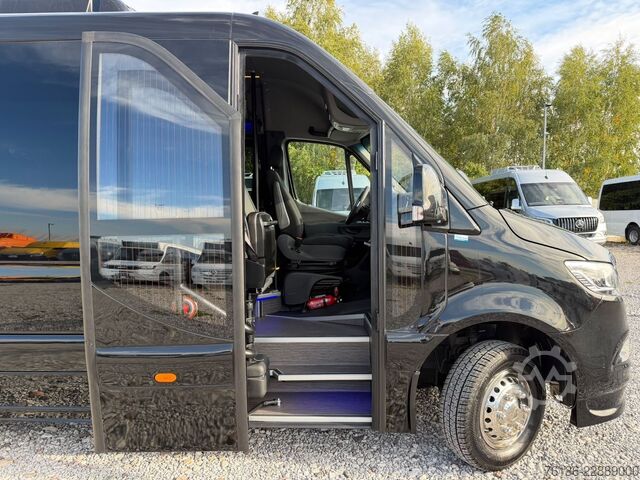 Minibus MERCEDES-BENZ Sprinter 519 23+1 Klima Standheizung Ahk El. Tür