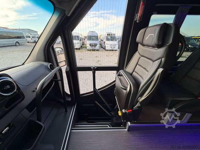 Minibus MERCEDES-BENZ Sprinter 519 23+1 Klima Standheizung Ahk El. Tür