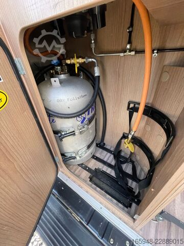 Camper van CARTHAGO 640 LE CHARMING MALIBU | Autom.,Solar,MaxxFan