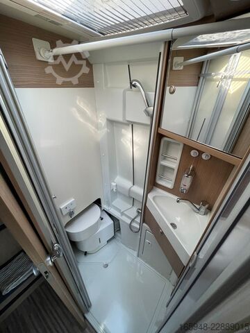 Camper van CARTHAGO 640 LE CHARMING MALIBU | Autom.,Solar,MaxxFan