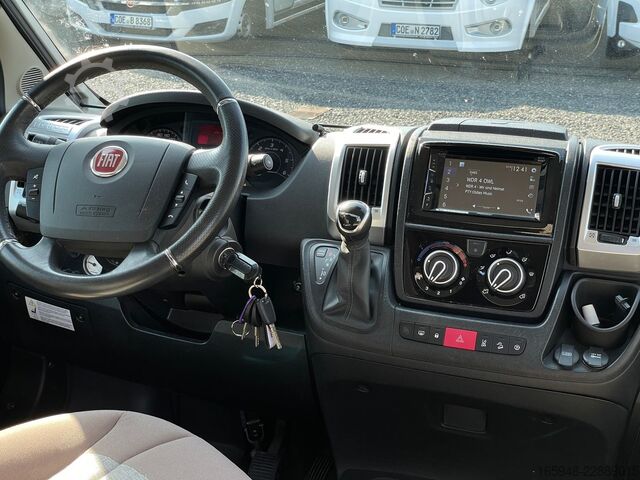 Camper van CARTHAGO 640 LE CHARMING MALIBU | Autom.,Solar,MaxxFan