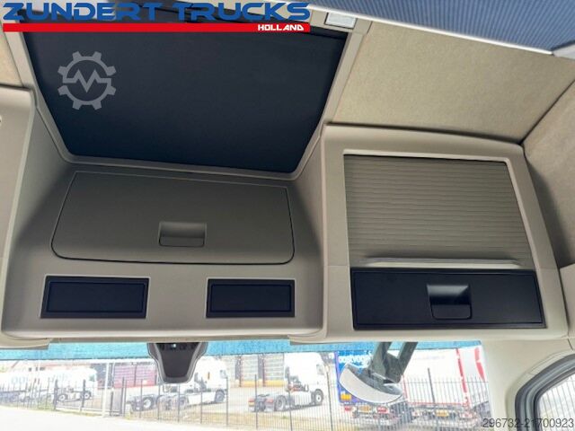 Standard-SZM Volvo FH 460 GLOBETROTTER,IPARCOOL,2 TANKS, 2 BEDS