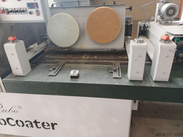 Instalação de revestimento de parquet Rubio / Cosma Monocoater