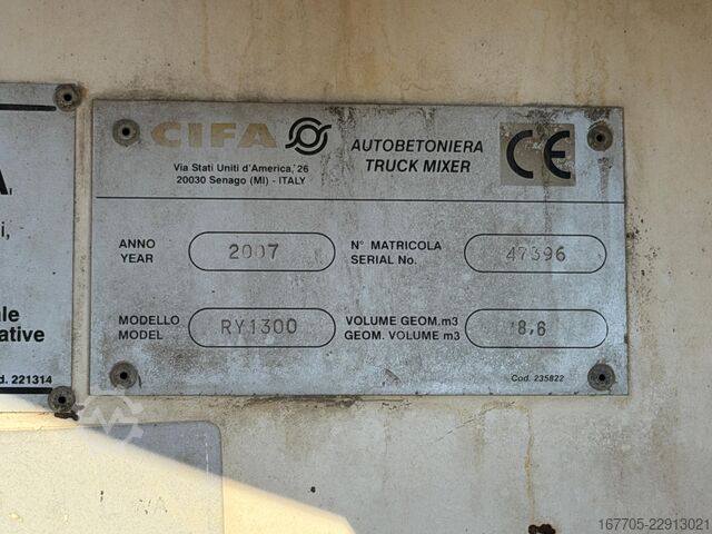 Iveco trakker