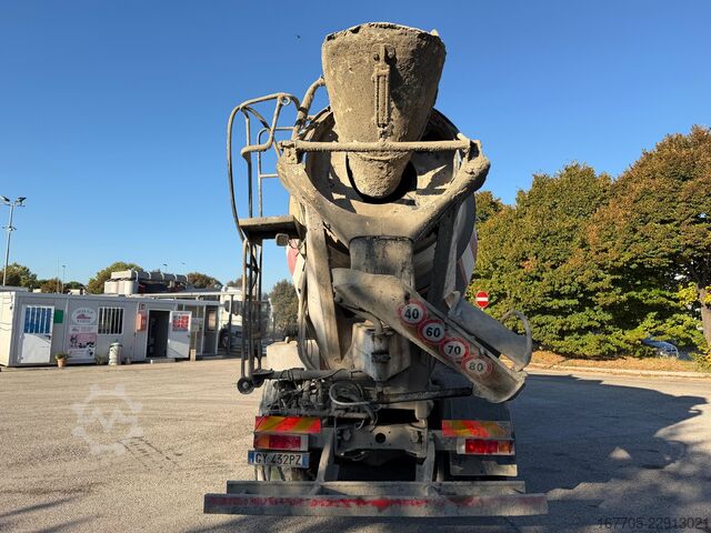  Iveco trakker