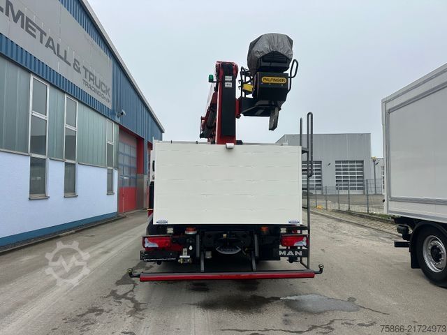 Macara montată pe camion MAN 26.420 TGS LL Palfinger PK 26.001 l TEC Funk
