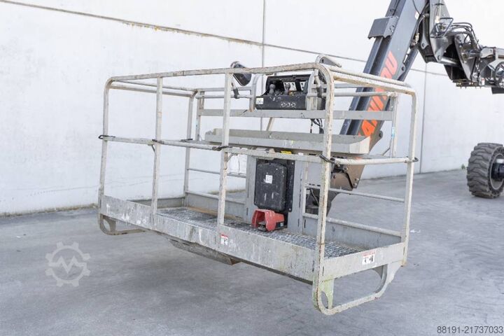 Teleskopisk platform Manitou 280 TJ