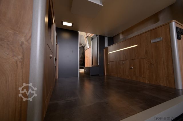 Autocaravana MEGAMOBIL Mega Lounge oder Classic 600 S MAN 4x4