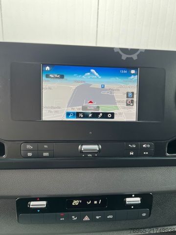 Dobozos furgon MERCEDES-BENZ Sprinter 314 AUTOMATIK NAVI TOTWINKEL KAMERA LED