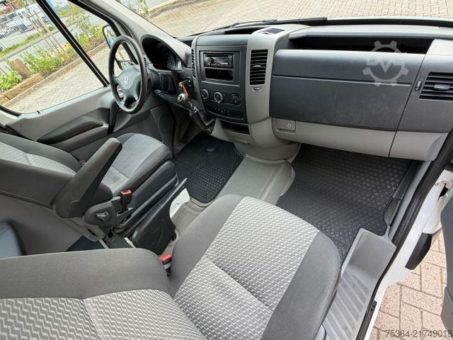 Miniautocarro VOLKSWAGEN Crafter 2.0 TDi 84 KW L2H2 9 Sitze Klima Ahk Eu5