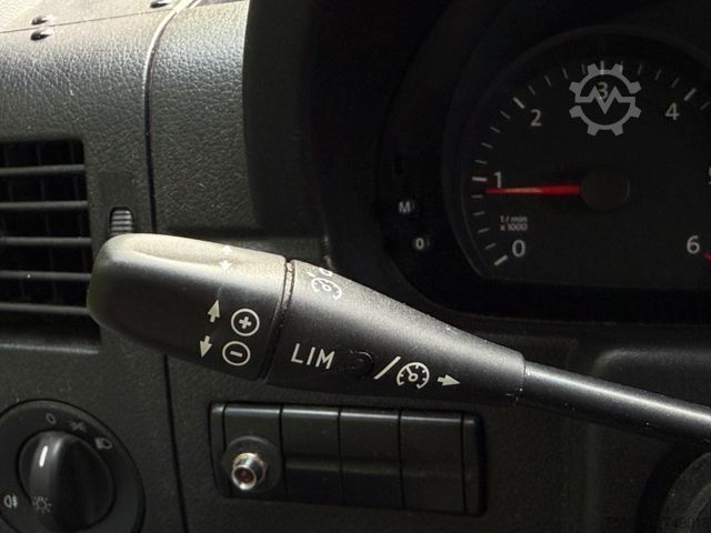 Miniautocarro VOLKSWAGEN Crafter 2.0 TDi 84 KW L2H2 9 Sitze Klima Ahk Eu5