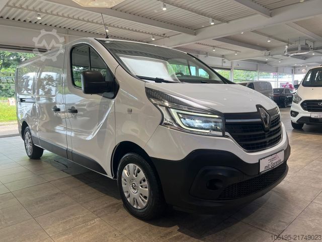 Dobozos furgon RENAULT Trafic dCi L1-H1*LED*Dachträger*Garantie*1.Hand*