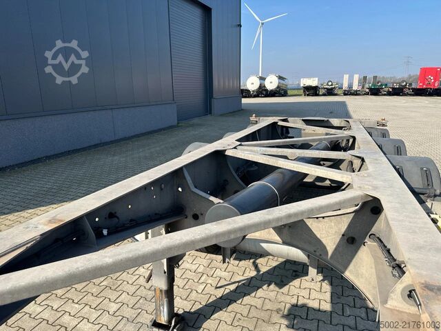 Containertransport Van Hool 20FT ADR CHASSIS / EMPTY WEIGHT 3.280kg / SAF D...