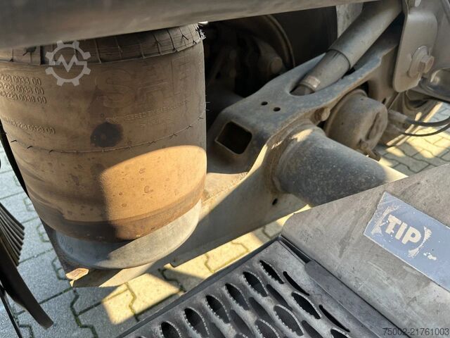 Containertransport Van Hool 20FT ADR CHASSIS / EMPTY WEIGHT 3.280kg / SAF D...