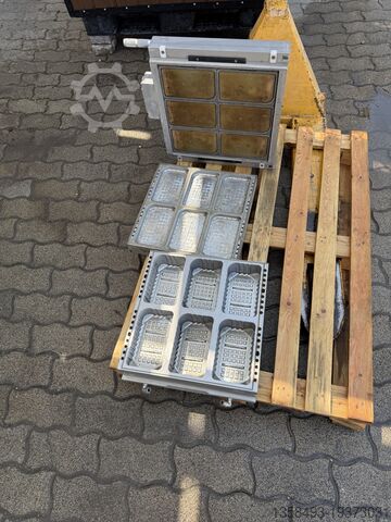 Thermovormmachine Multivac thermoformer tooling, dye set, 420mm