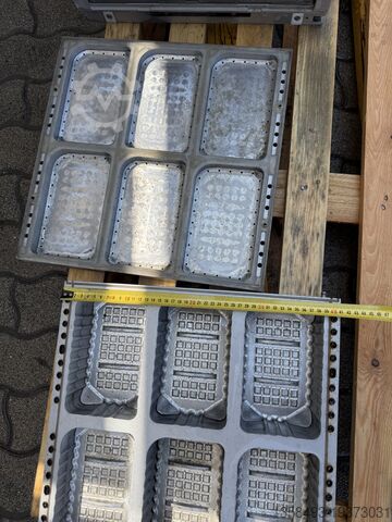 Thermovormmachine Multivac thermoformer tooling, dye set, 420mm