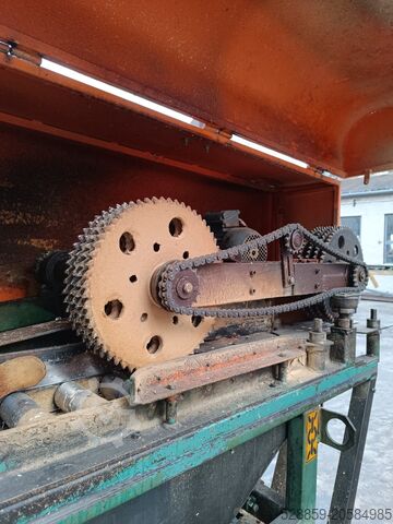 Wielopiła pozioma z przenośnikami