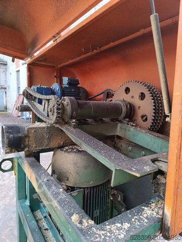 Wielopiła pozioma z przenośnikami