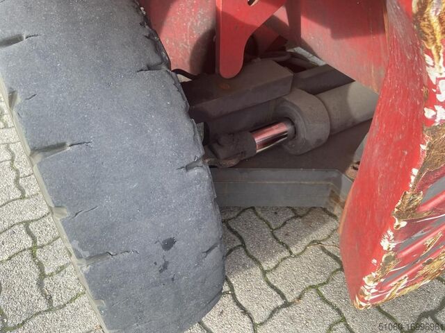 Elektrische vorkheftruck met 4 wielen Kalmar ECF80-9