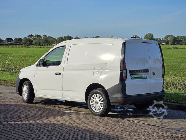 VOLKSWAGEN CADDY 2.0 L1 CarPlay Isento de BPM Ar Condicionado Sensores de Estacionamento Euro6! VW CADDY 2.0 L1 CarPlay BPM-Vrij Airco Parkeersens...