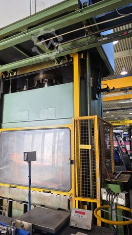  OEVERMANN VP 3000 kN