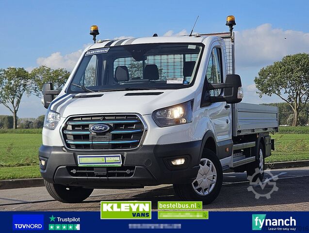 FORD E-TRANSIT L4 Open Laadbak 68 kWh XL 295 KM WLTP Actieradius Apple Carplay Airco Automaat Navi C FORD E-TRANSIT L4 Open Laadbak 68 kWh XL 295 KM WLTP...