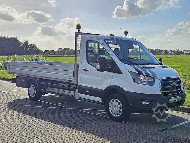 FORD E-TRANSIT L4 Open Laadbak 68 kWh XL 295 KM WLTP Actieradius Apple Carplay Airco Automaat Navi C FORD E-TRANSIT L4 Open Laadbak 68 kWh XL 295 KM WLTP...