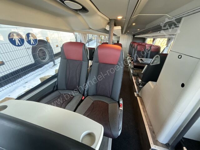 Kétemeletes Setra S 531 DT