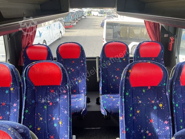 Podwójny pokład Setra S 328 DT