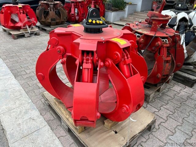 Camion per usi speciali  POLIPO NUOVO A 6 PALE CON ROTORE