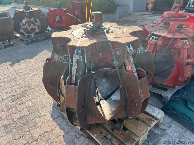 Camion per usi speciali  POLIPO USATO ROZZI A 6 PALE CON ROTORE