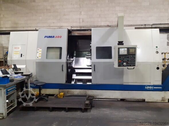 Βαρέως τύπου τόρνος CNC δύο αξόνων Daewoo Puma 600