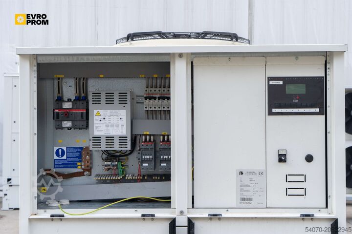 Refroidisseur Used Aircooled chiller RC GROUP PYXIS U 128 P2 S U3 123 KW. 2016 yom