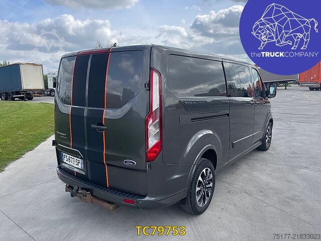 Osobní doprava Ford Transit Custom L2H1 5 - Places