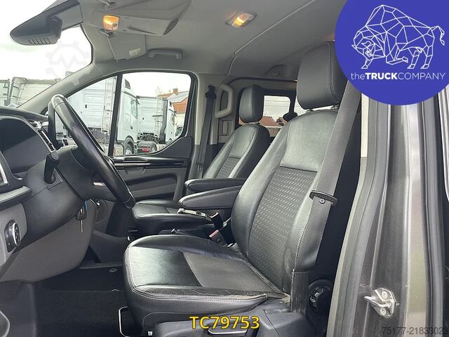 Osobní doprava Ford Transit Custom L2H1 5 - Places