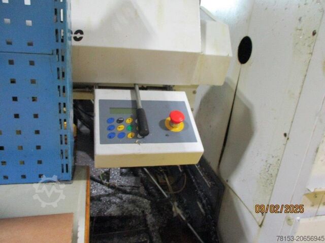 Vertikální obráběcí centrum Matec 30 HV/S