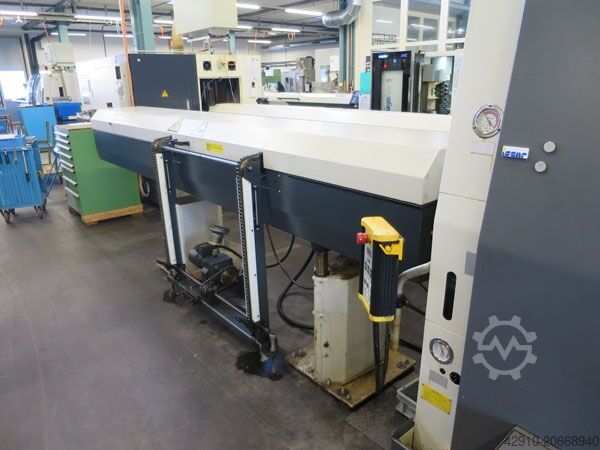 CNC draaien-freescentrum Nakamura-Tome WT250