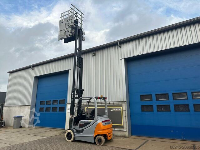 VS-22510 Triplex electric forklift Still RX60-30L with Cascade clamp STILL RX60-30L